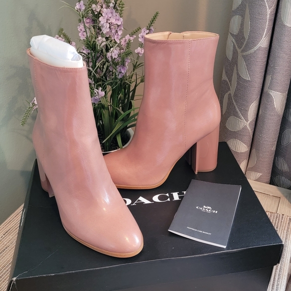 Coach Brielle Bootie in dusty rose - Picture 4 of 13